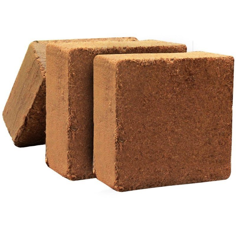 Su Tutma Kapasitesi Yüksek Hindistan Cevizi Lifi Kokopit Coco Peat 4-5 Kg 75 L